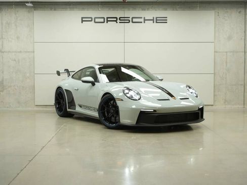 Used 2022 Porsche 911 GT3 RWD image 9