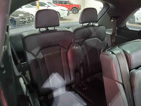 Used 2019 Audi Q7 2.0T Premium Plus AWD/4WD image 23