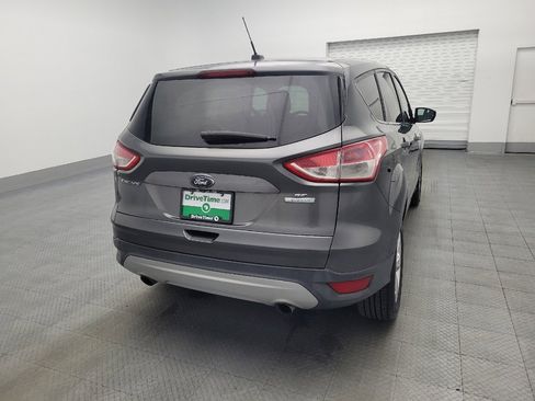 Used 2015 Ford Escape SE image 7