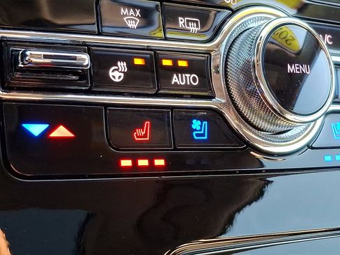 Certified 2022 Lincoln Corsair Reserve w/ Equipment Group 201A image 24