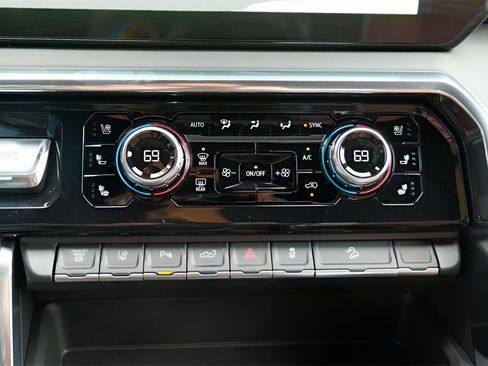 New 2026 GMC Sierra 2500 Denali Ultimate w/ Max Trailering Package image 16