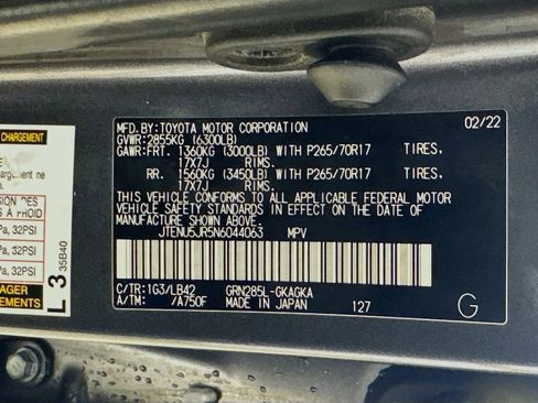 Certified 2022 Toyota 4Runner SR5 Premium image 24
