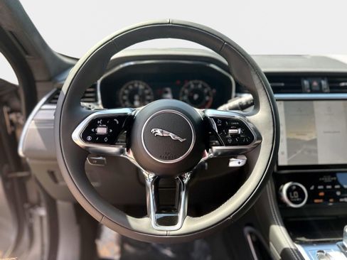 New 2026 Jaguar F-PACE R-Dynamic S AWD/4WD image 23