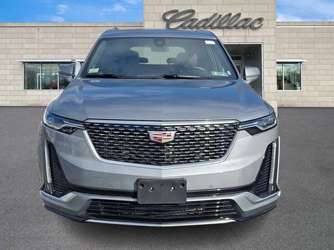 Certified 2025 Cadillac XT6 Premium Luxury image 3