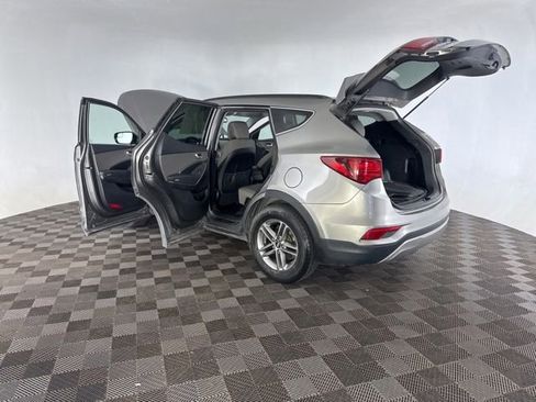 Used 2017 Hyundai Santa Fe Sport AWD/4WD image 18