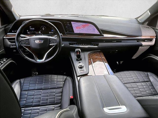 Certified 2024 Cadillac Escalade Sport Platinum w/ LPO, Floor Liner Package AWD/4WD image 16