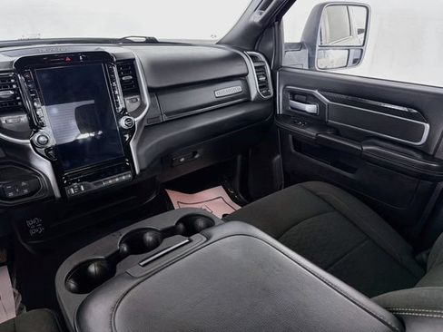 Used 2025 RAM 2500 Big Horn AWD/4WD image 23
