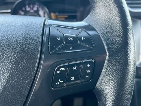 Used 2017 Ford Explorer XLT w/ Equipment Group 202A image 24