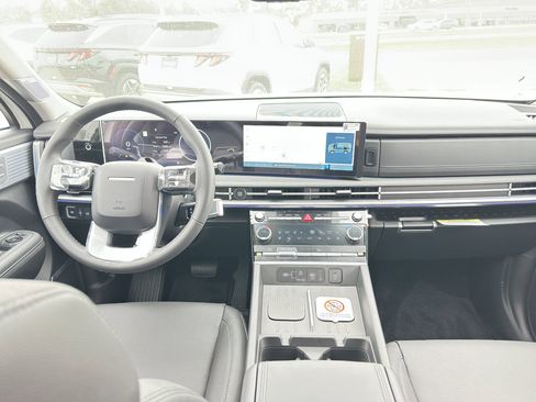 New 2025 Hyundai Santa Fe Limited image 10
