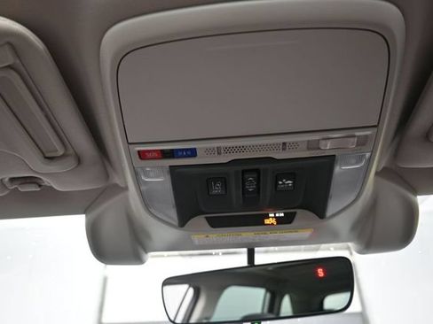 Used 2021 Subaru Forester Limited w/ Popular Package #3 AWD/4WD image 8