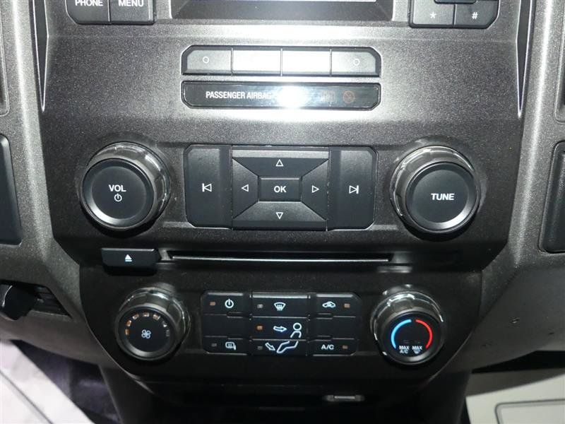Used 2017 Ford F250 XL w/ Power Equipment Group AWD/4WD image 34