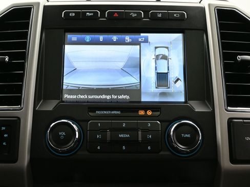 Used 2021 Ford F250 Lariat AWD/4WD image 31