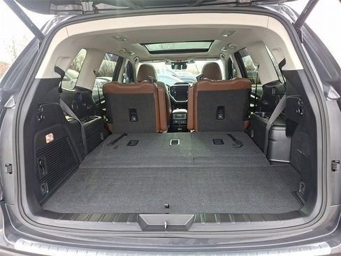 Used 2023 Subaru Ascent Touring image 33
