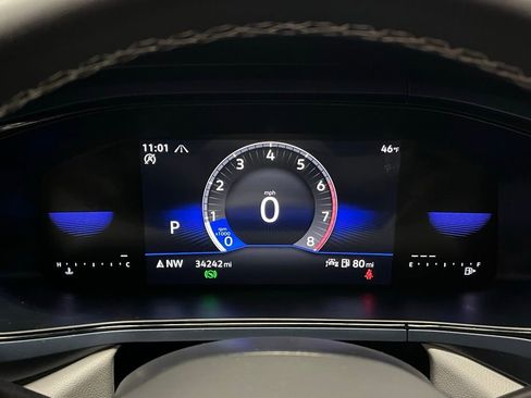 Used 2023 Volkswagen Taos SE image 24