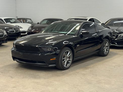 Used 2012 Ford Mustang GT w/ Brembo Brake Pkg RWD image 2