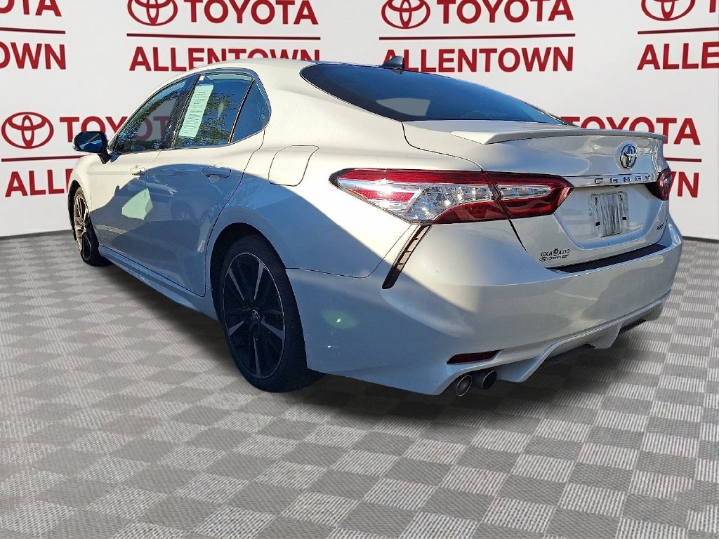 Used 2020 Toyota Camry XSE FWD image 2