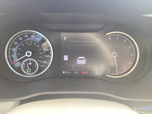 New 2026 Genesis G70 2.5T Prestige image 2