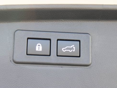 Certified 2025 Subaru Outback Wilderness image 30