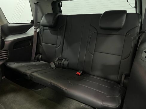 Used 2017 Chevrolet Tahoe Premier AWD/4WD image 31