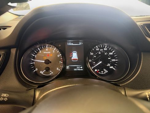 Used 2017 Nissan Rogue S w/ S Appearance Package AWD/4WD image 14