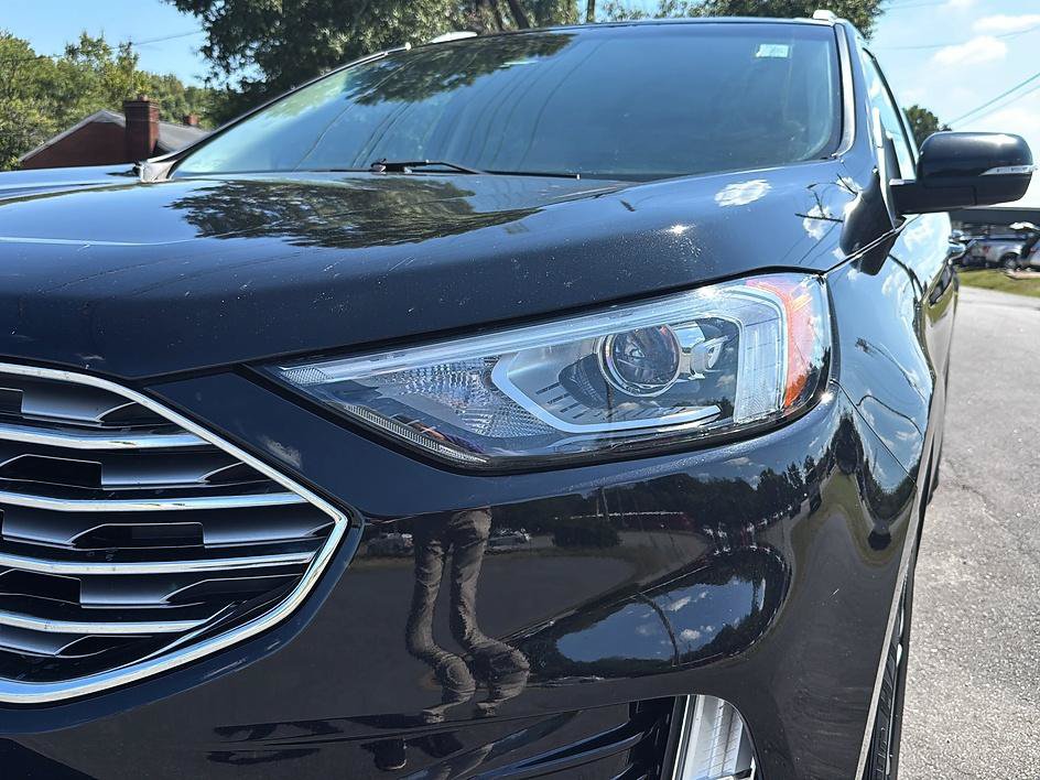 Used 2019 Ford Edge SEL w/ Equipment Group 201A AWD/4WD image 34