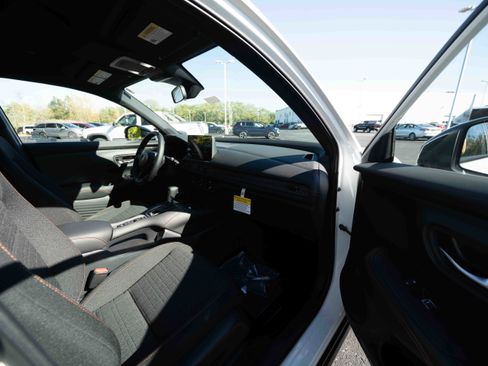 New 2026 Honda HR-V Sport image 26