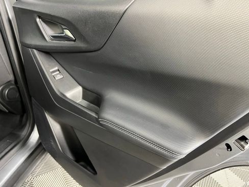 Used 2025 Chevrolet Equinox LT image 29