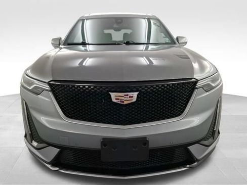 Used 2023 Cadillac XT6 Sport AWD/4WD image 2