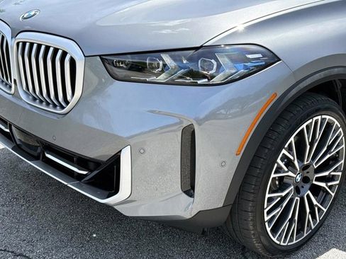 New 2026 BMW X5 xDrive40i AWD/4WD image 9