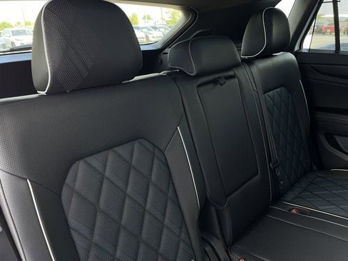 New 2025 Volkswagen Atlas Cross Sport SEL Premium R-Line image 30