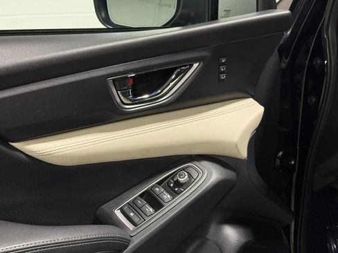 Used 2019 Subaru Ascent Limited w/ Popular Package #3 image 11