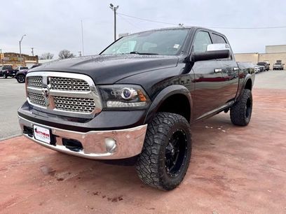 Used 2016 RAM 1500 Laramie w/ Convenience Group