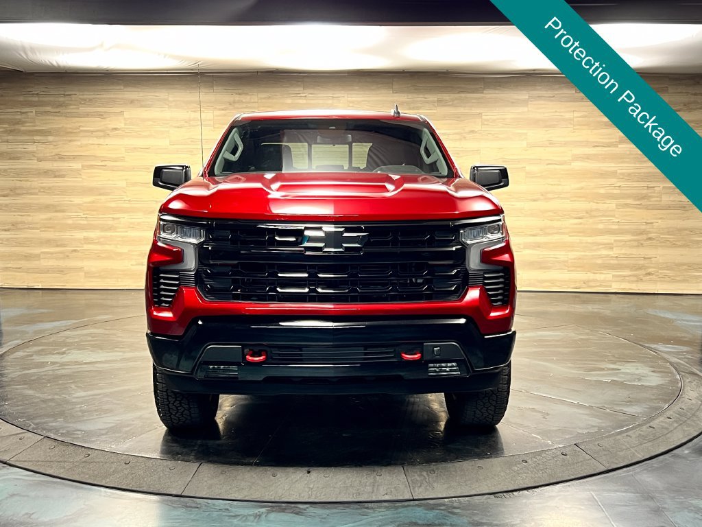 Used 2024 Chevrolet Silverado 1500 LT Trail Boss w/ Convenience Package II AWD/4WD image 9