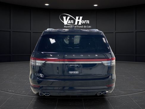 Used 2021 Lincoln Aviator Grand Touring w/ Equipment Group 302A AWD/4WD image 5