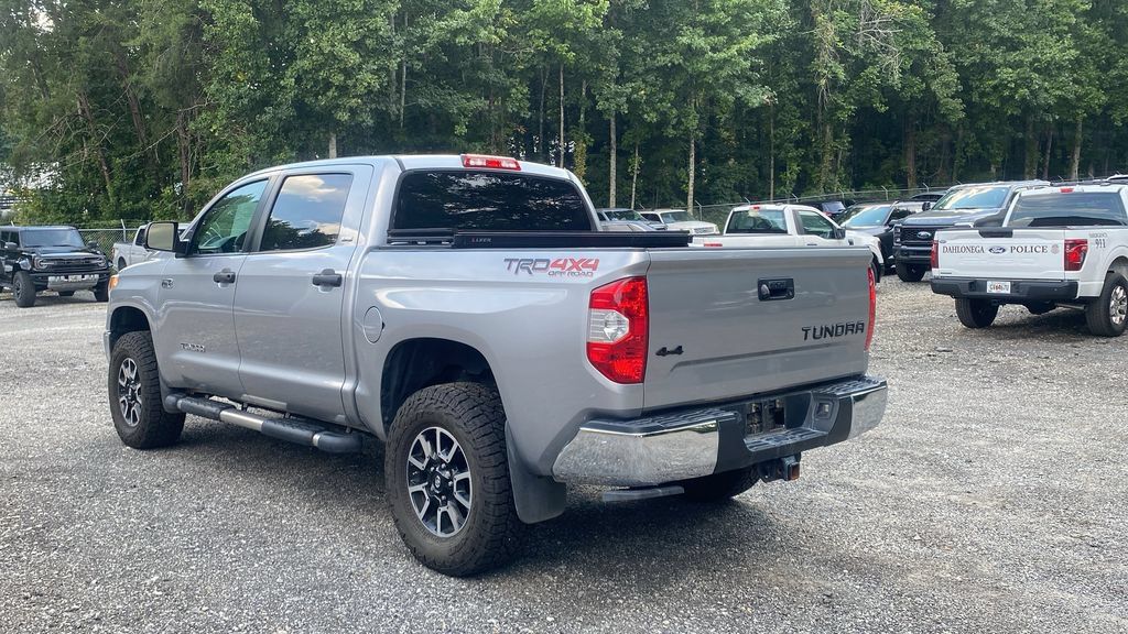 Used 2015 Toyota Tundra SR5 w/ TRD Off Road Package AWD/4WD image 7