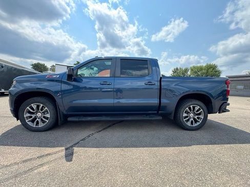 Used 2019 Chevrolet Silverado 1500 RST w/ True North Edition AWD/4WD image 4