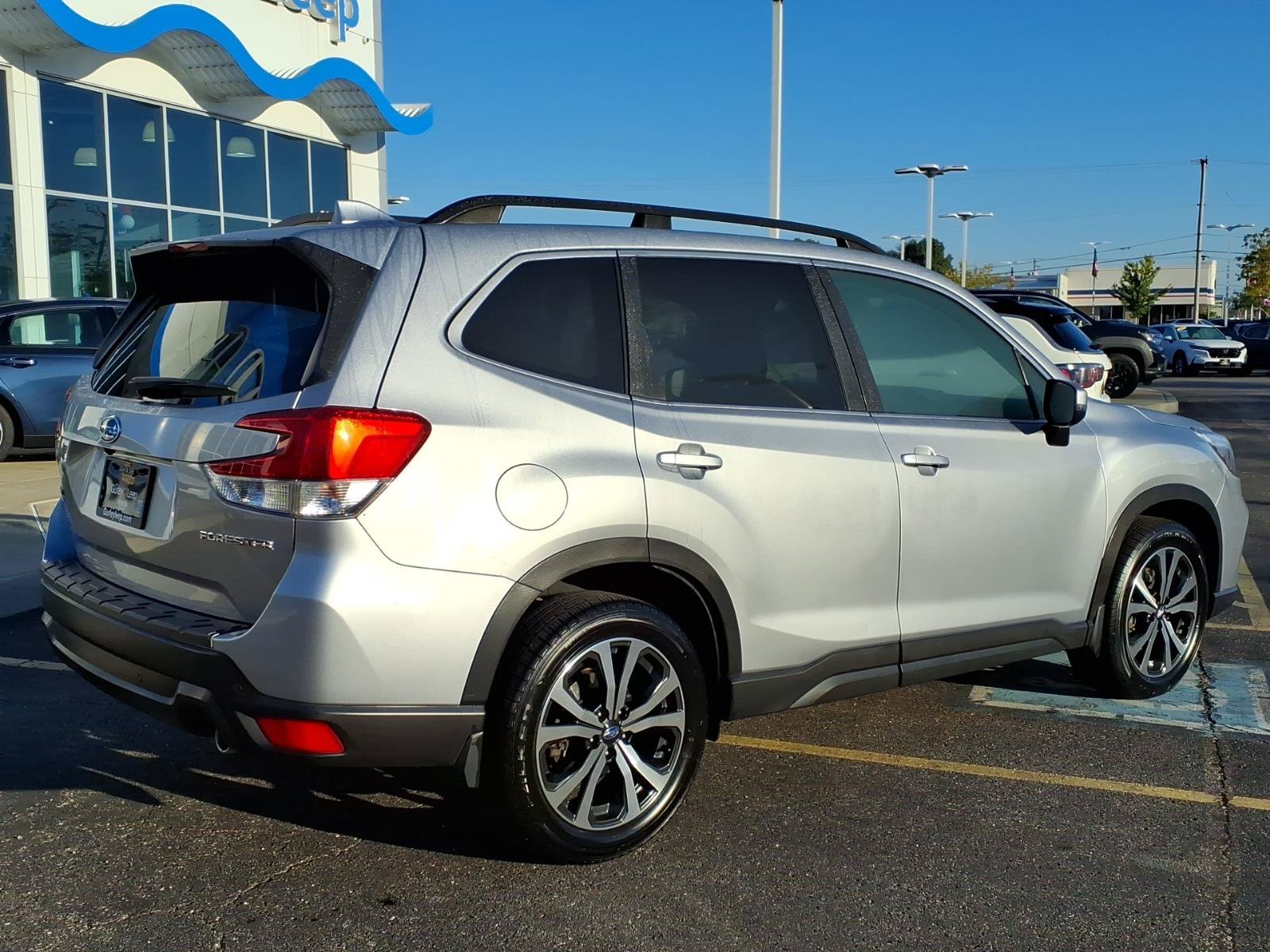 Used 2019 Subaru Forester Limited AWD/4WD image 12
