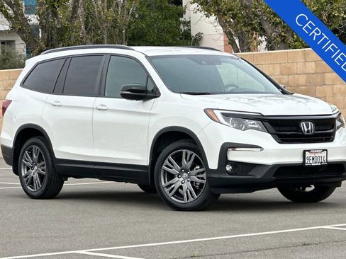 Certified 2022 Honda Pilot Sport image 2