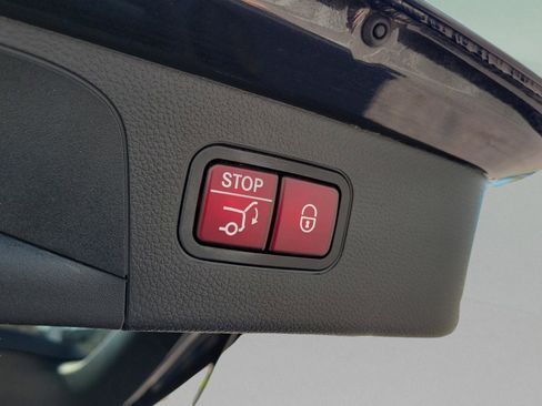 Certified 2022 Mercedes-Benz GLC 300 GLC 300 image 6