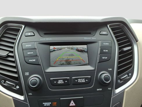 Used 2013 Hyundai Santa Fe Limited image 21