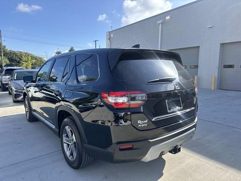 Used 2023 Honda Pilot EX-L image 5