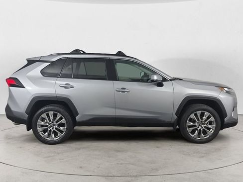 Used 2024 Toyota RAV4 XLE Premium w/ Weather Package AWD/4WD image 6