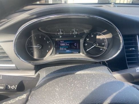 Used 2019 Buick Encore Essence w/ Experience Buick Package AWD/4WD image 6