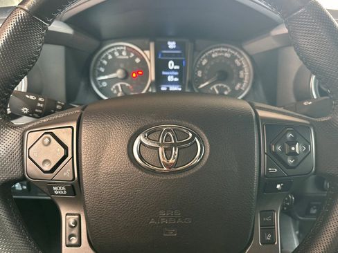 Used 2022 Toyota Tacoma TRD Sport w/ TRD Premium Sport Package image 28