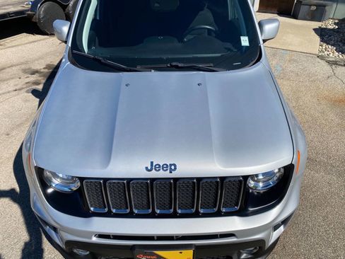 Used 2021 Jeep Renegade Latitude w/ Convenience Group image 42