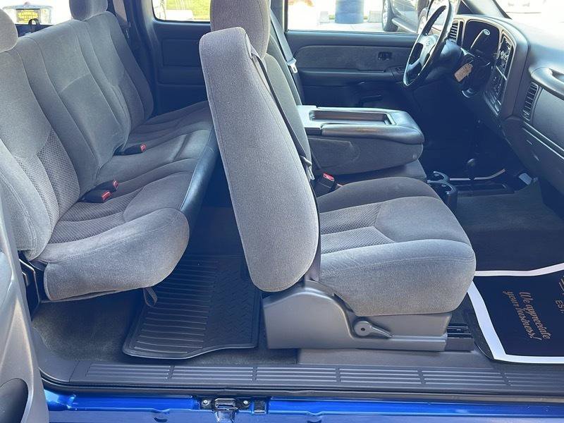 Used 2003 Chevrolet Silverado 1500 LS AWD/4WD image 35