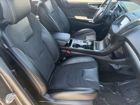 Used 2019 Ford Edge ST w/ Convenience Package AWD/4WD image 11