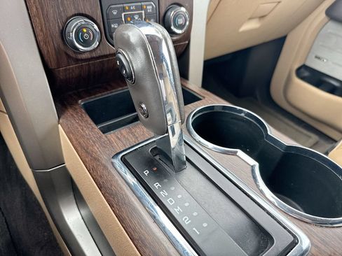 Used 2013 Ford F150 Lariat w/ Luxury Equipment Group AWD/4WD image 18