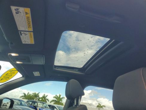 Used 2024 Honda CR-V Sport image 17