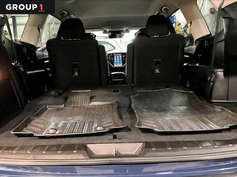 Certified 2024 Subaru Ascent Premium w/ Convenience Package image 33